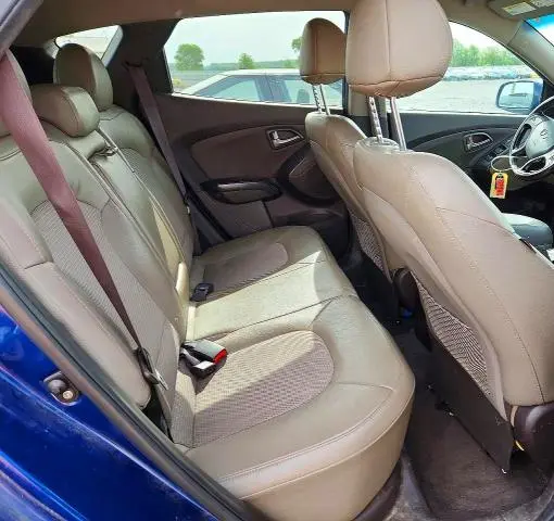 2014 HYUNDAI TUCSON SE  
