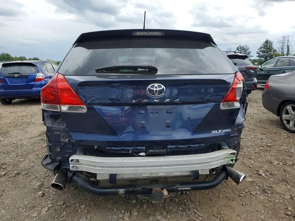 2015 TOYOTA VENZA XLE  