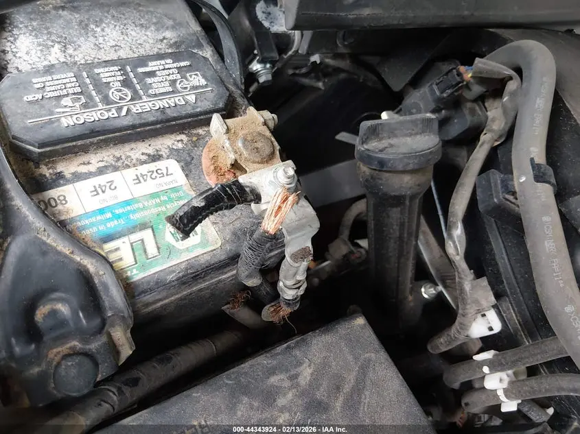 2019 TOYOTA TACOMA SR5 V6