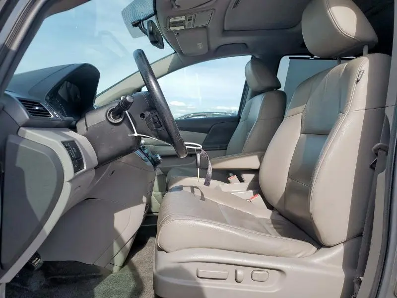 2011 HONDA ODYSSEY TOURING  