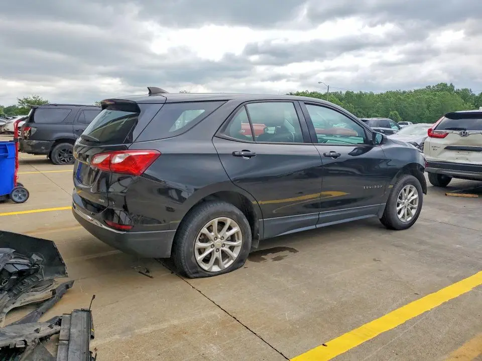 2018 CHEVROLET EQUINOX LS  