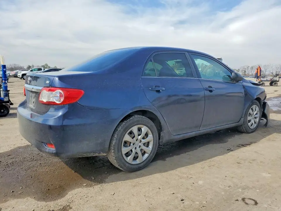 2013 TOYOTA COROLLA LE  