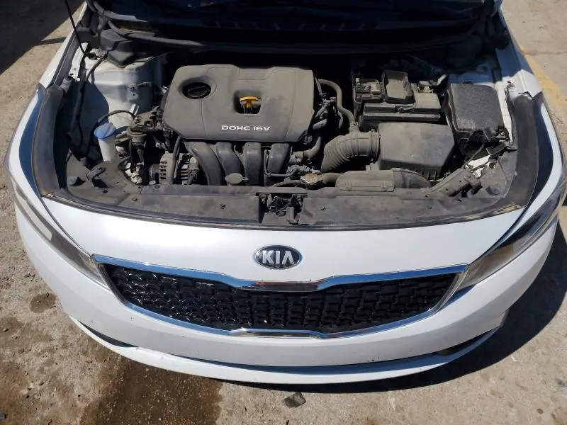 2018 KIA FORTE LX  