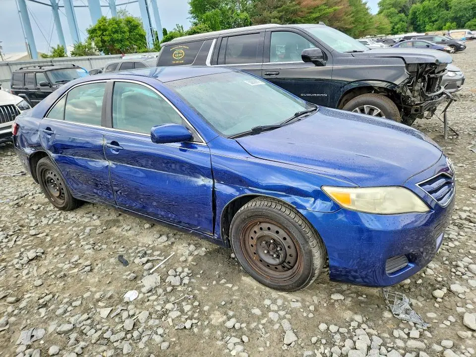 2010 TOYOTA CAMRY BASE  