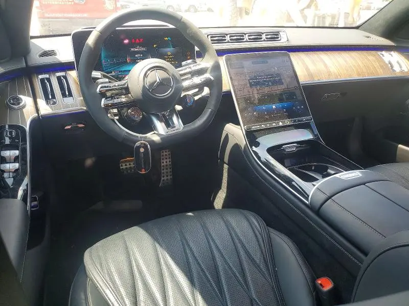 2025 MERCEDES-BENZ S 63 E PERFORMANCE  