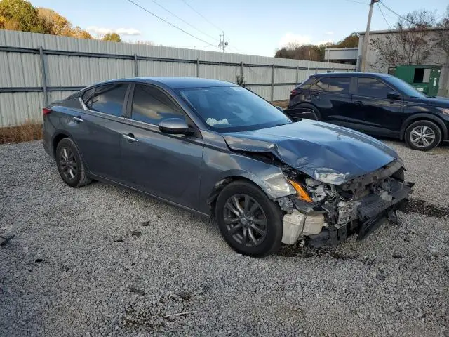 2019 NISSAN ALTIMA S  
