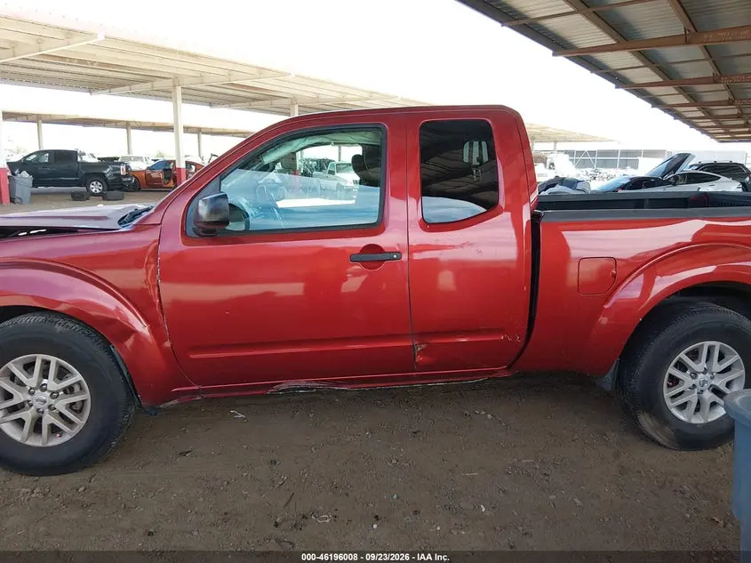 2015 NISSAN FRONTIER SV