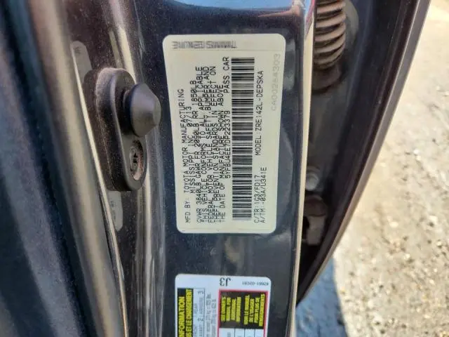 2013 TOYOTA COROLLA BASE  