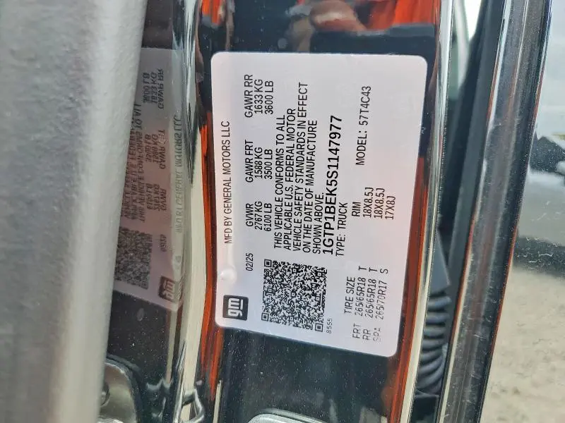 2025 GMC CANYON ELEVATION  