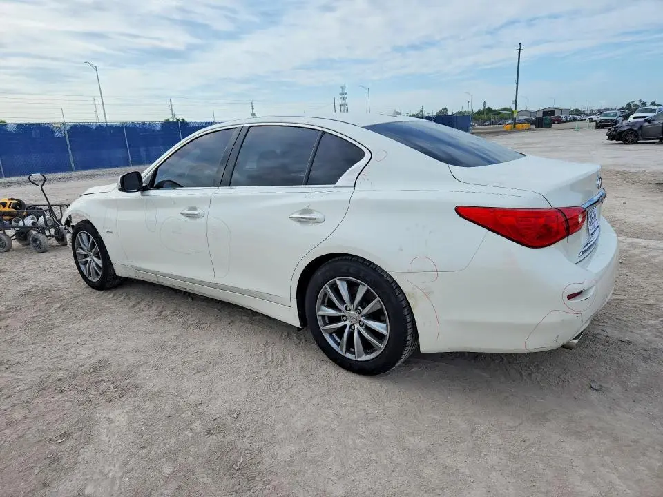 2017 INFINITI Q50 2.0T PREMIUM  