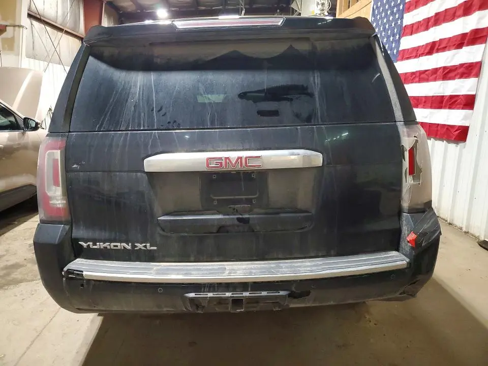 2017 GMC YUKON XL DENALI  