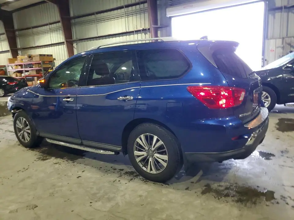 2020 NISSAN PATHFINDER SL  