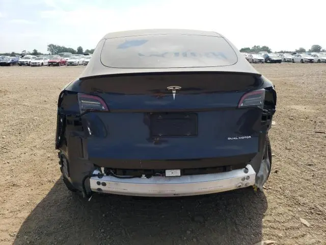 2025 TESLA MODEL Y