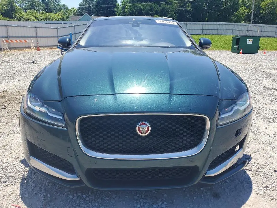 2017 JAGUAR XF PREMIUM  