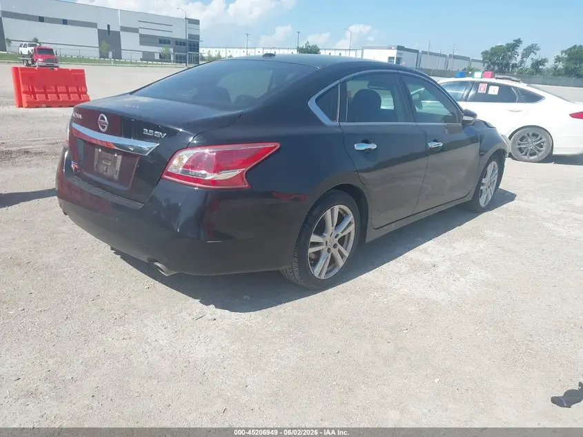 2013 NISSAN ALTIMA 3.5 SV
