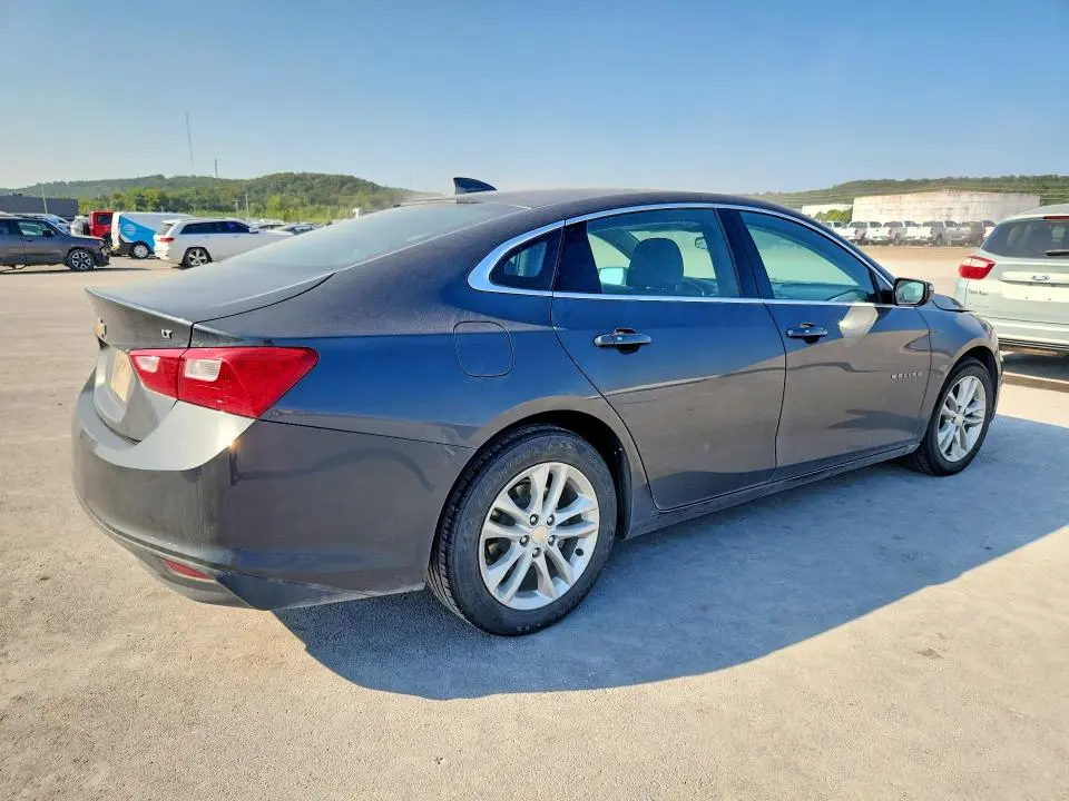 2017 CHEVROLET MALIBU LT  