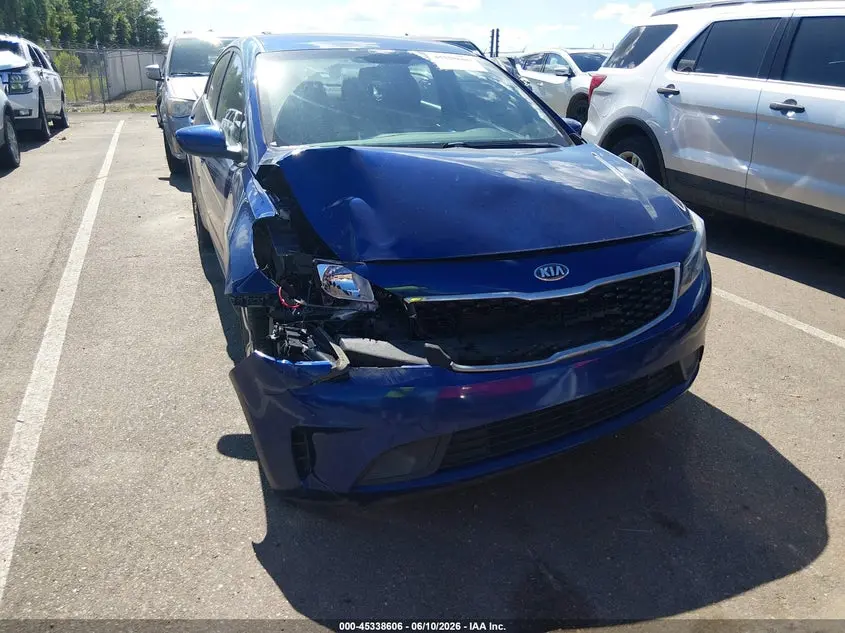 2018 KIA FORTE LX