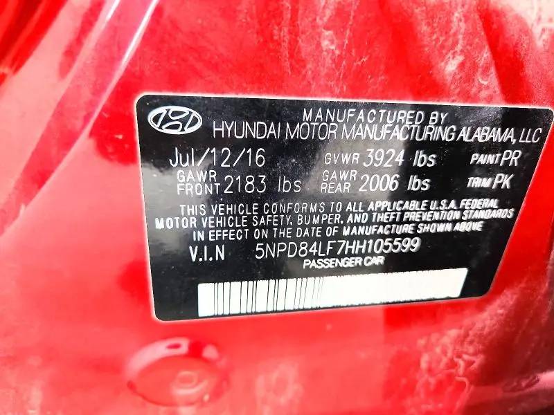 2017 HYUNDAI ELANTRA SE  