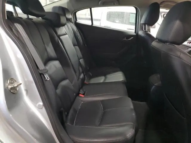 2018 MAZDA 3 TOURING