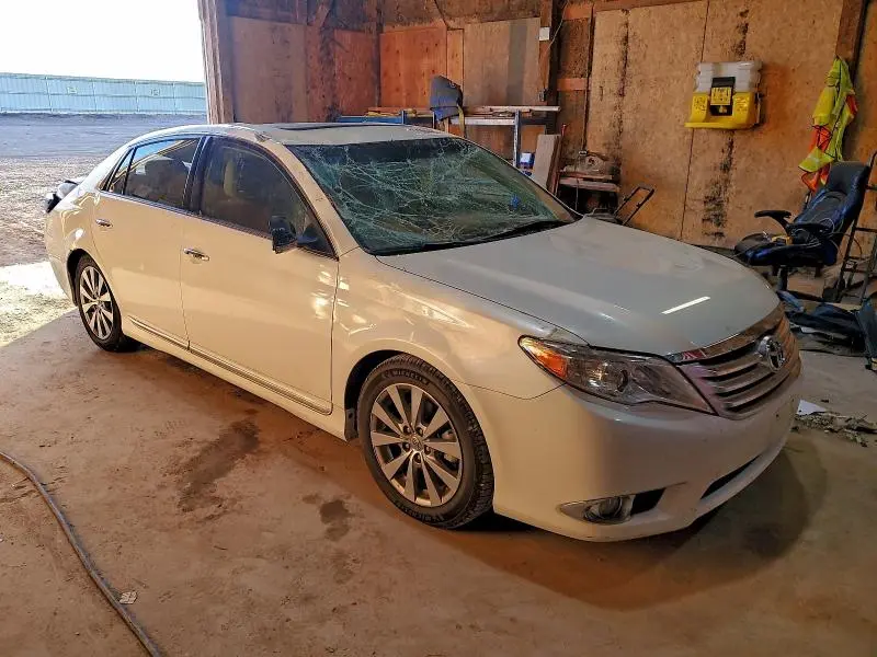 2011 TOYOTA AVALON BASE  