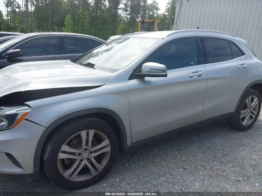 2016 MERCEDES-BENZ GLA 250  