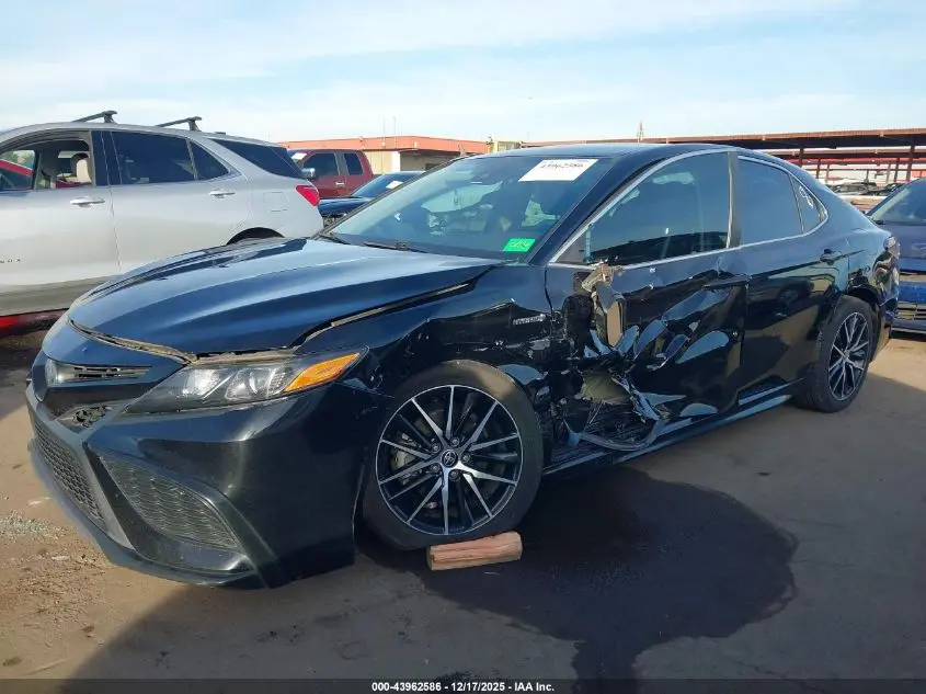 2021 TOYOTA CAMRY SE HYBRID