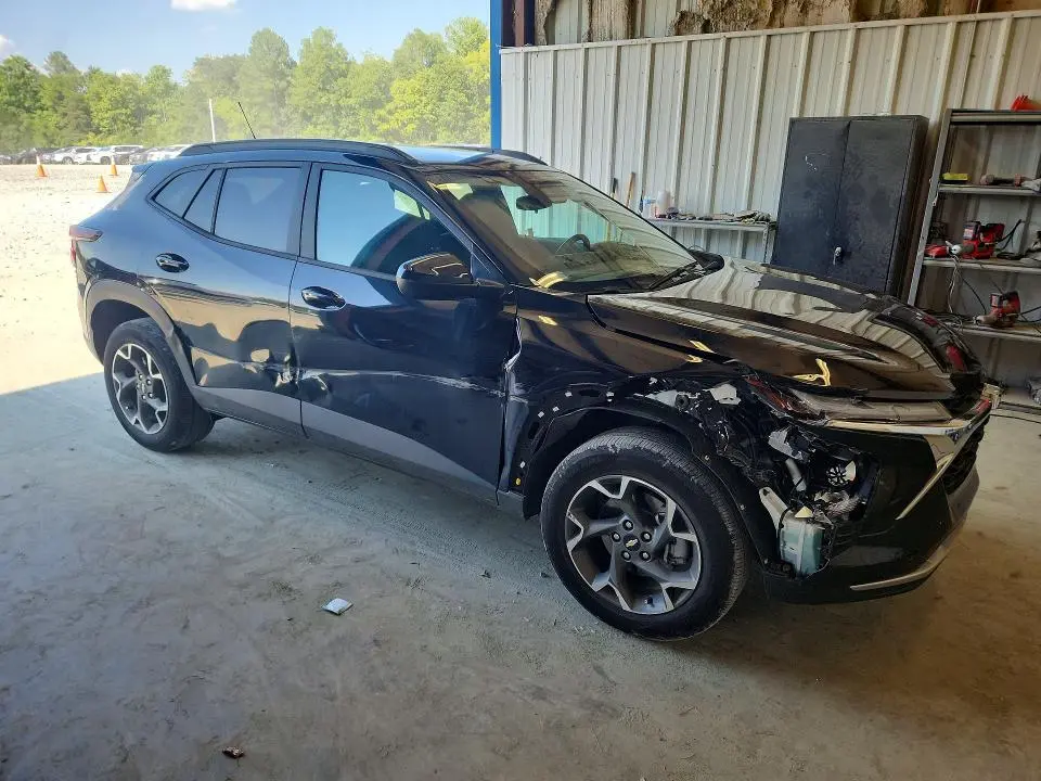 2025 CHEVROLET TRAX 1LT  