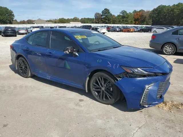2025 TOYOTA CAMRY XSE  