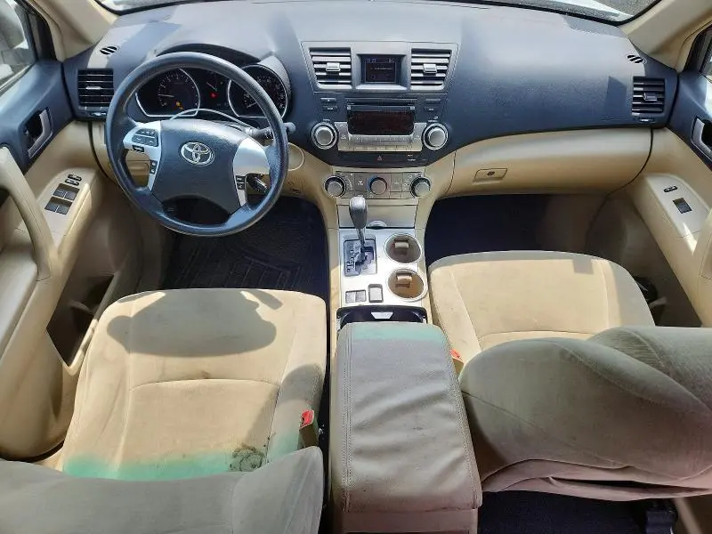 2012 TOYOTA HIGHLANDER BASE  