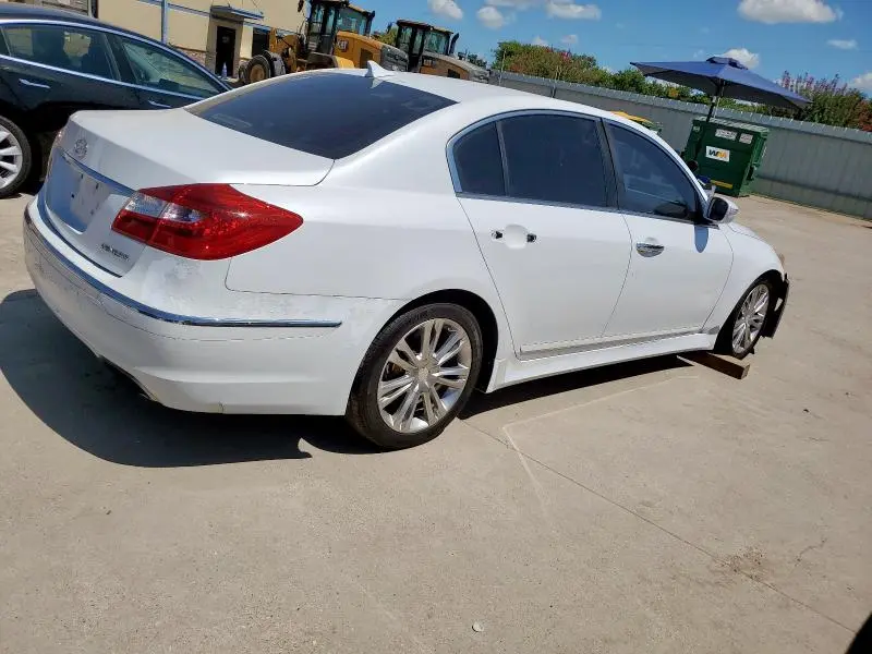 2014 HYUNDAI GENESIS 3.8L  