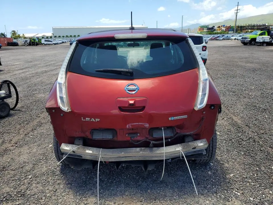 2015 NISSAN LEAF S  
