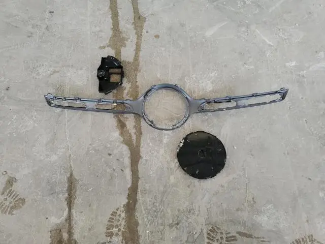 2025 MERCEDES-BENZ GLC 350E  