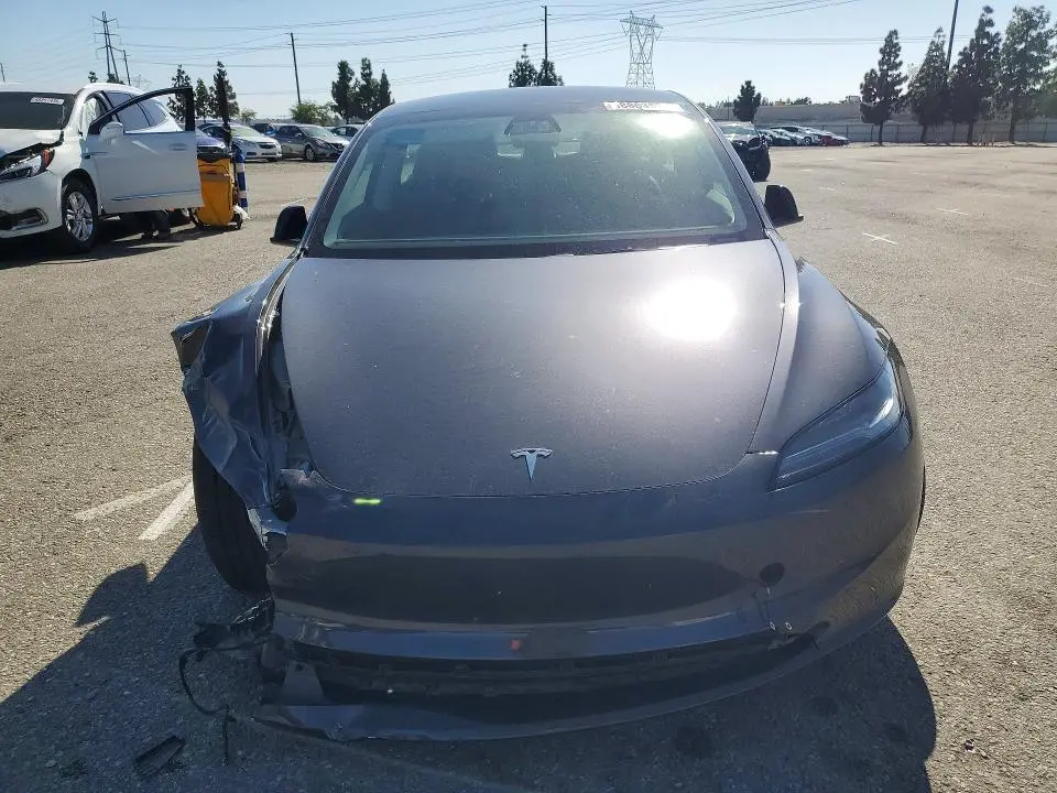 2025 TESLA MODEL 3   