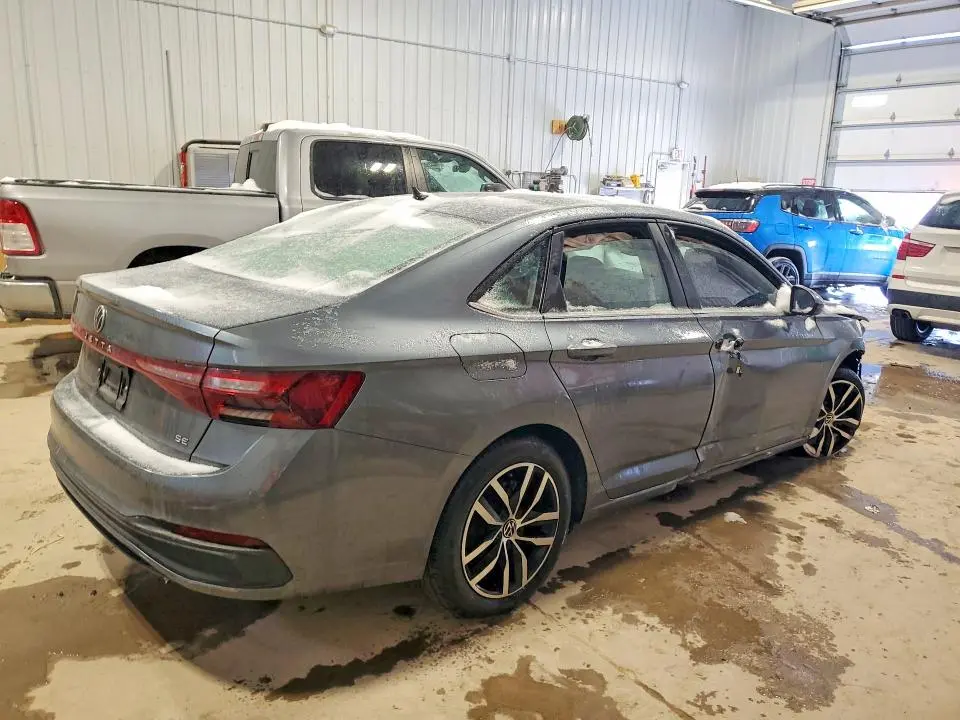 2025 VOLKSWAGEN JETTA SE  