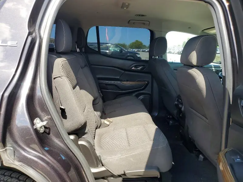 2017 GMC ACADIA SLE  