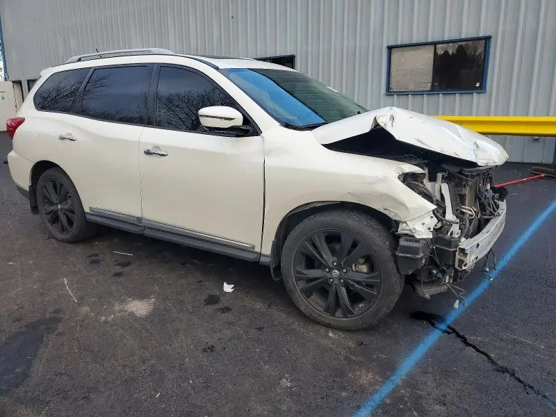 2017 NISSAN PATHFINDER S  