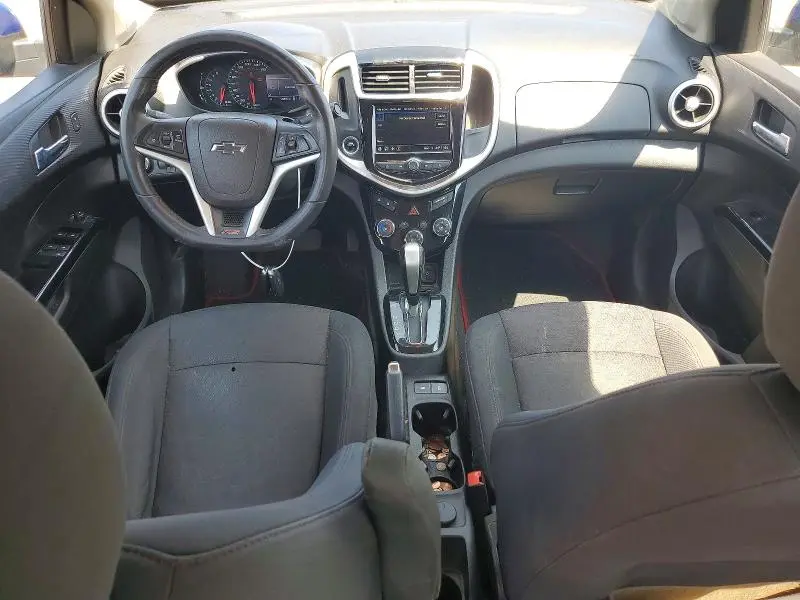2019 CHEVROLET SONIC LT  