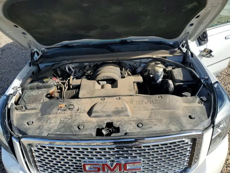 2016 GMC YUKON XL K1500 SLT  