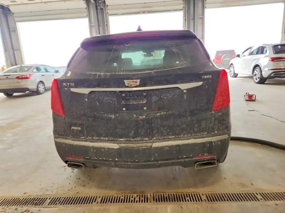 2017 CADILLAC XT5 LUXURY  