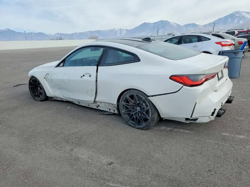 2022 BMW M4 COMPETITION  