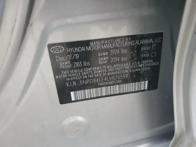 2020 HYUNDAI ELANTRA SEL  