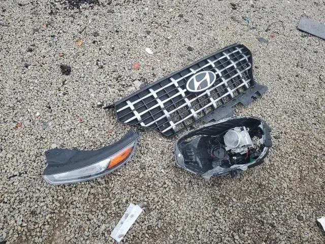 2021 HYUNDAI VENUE SEL  