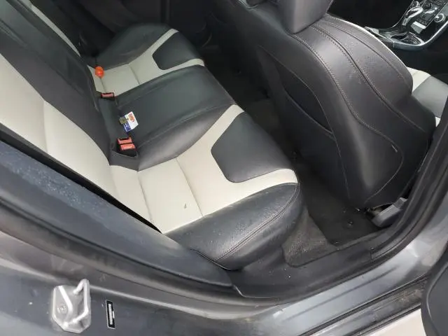 2016 VOLVO S60 CROSS COUNTRY T5  