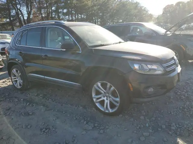 2013 VOLKSWAGEN TIGUAN S  