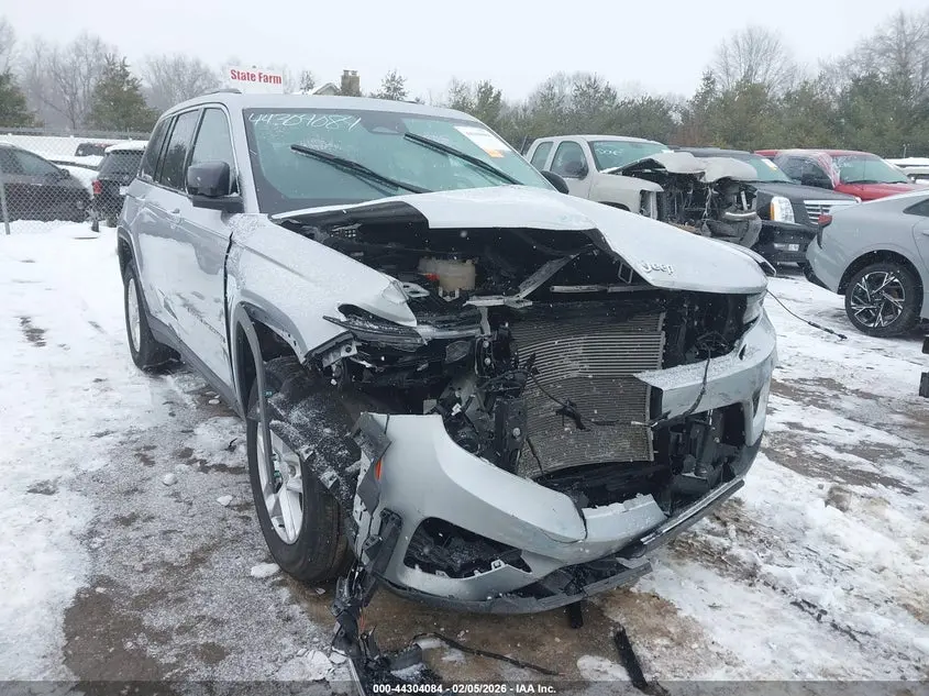 2023 JEEP GRAND CHEROKEE LAREDO X 4X4