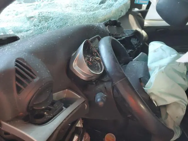 2013 CHEVROLET SPARK 2LT  