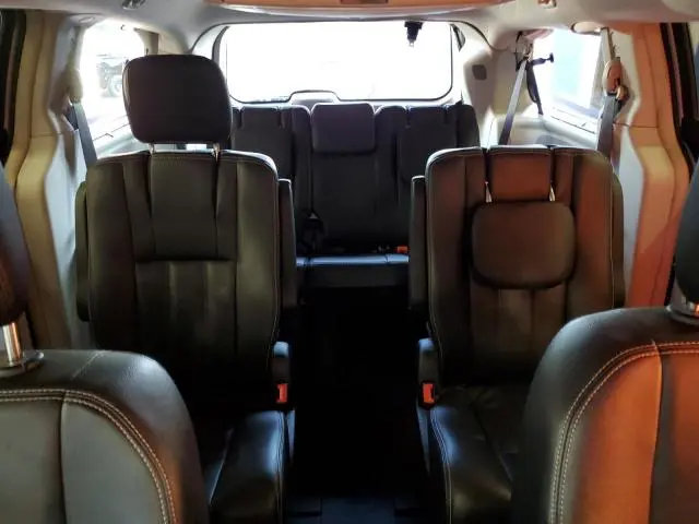 2016 CHRYSLER TOWN & COUNTRY TOURING L  