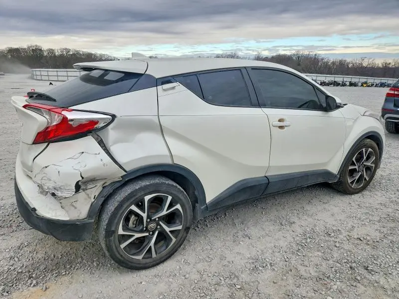 2018 TOYOTA C-HR XLE  
