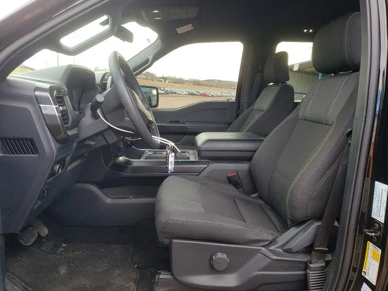 2024 FORD F150 STX  