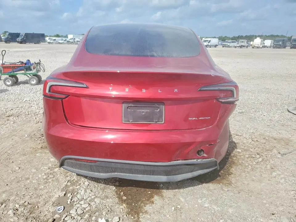 2024 TESLA MODEL 3   